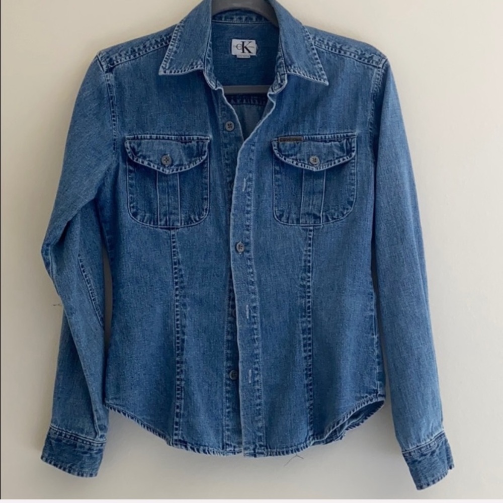 🆕🛍 2/$30 Denim Shirt